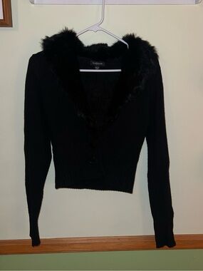 bebe Black Cropped Cardigan with Faux Fur Collar